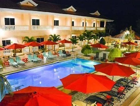 Conrada'S Place Hotel And Resort Panglao Esterno foto
