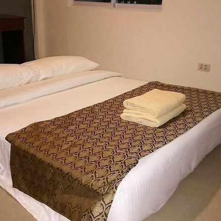 Conrada'S Place Hotel And Resort Panglao Esterno foto