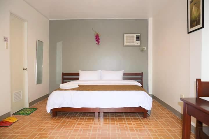Conrada'S Place Hotel And Resort Panglao Esterno foto