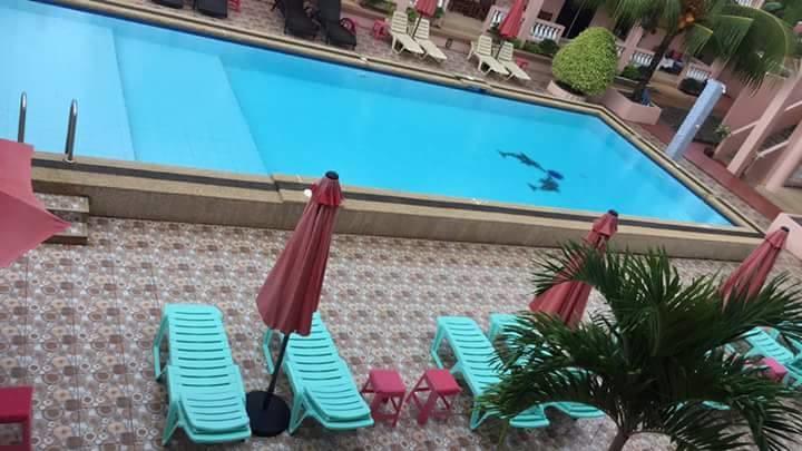Conrada'S Place Hotel And Resort Panglao Esterno foto