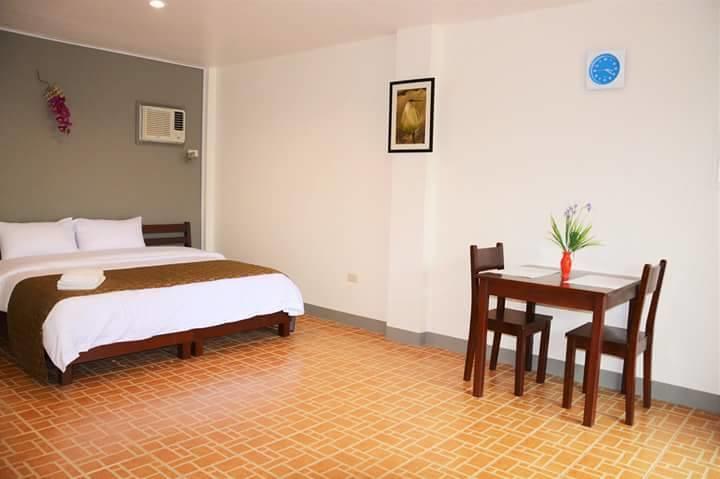 Conrada'S Place Hotel And Resort Panglao Esterno foto