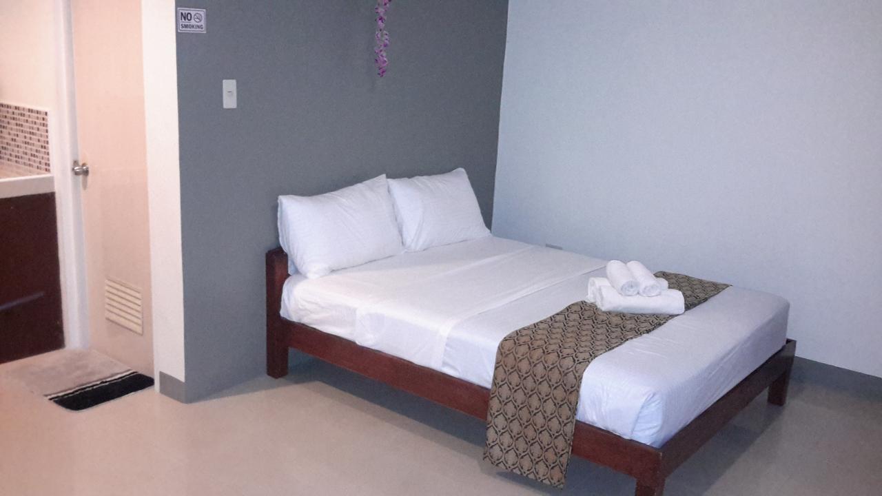 Conrada'S Place Hotel And Resort Panglao Esterno foto