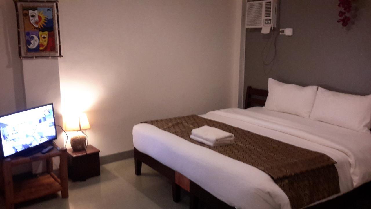 Conrada'S Place Hotel And Resort Panglao Esterno foto