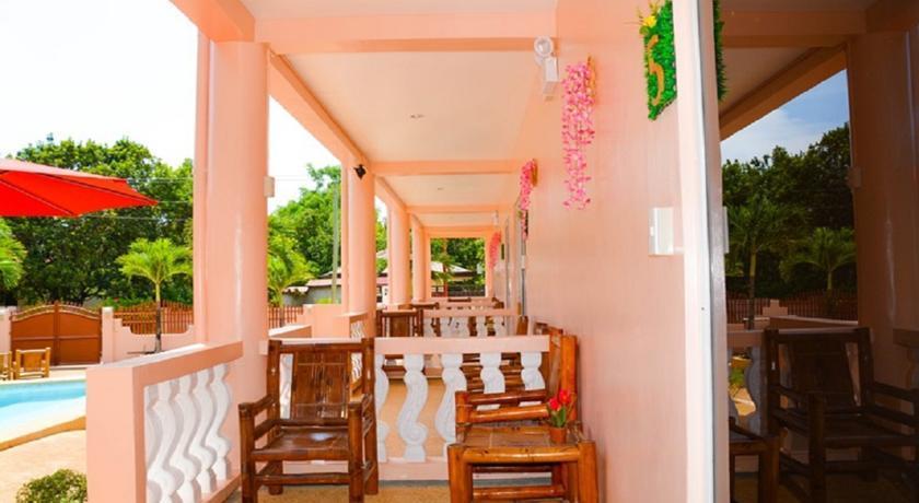 Conrada'S Place Hotel And Resort Panglao Esterno foto