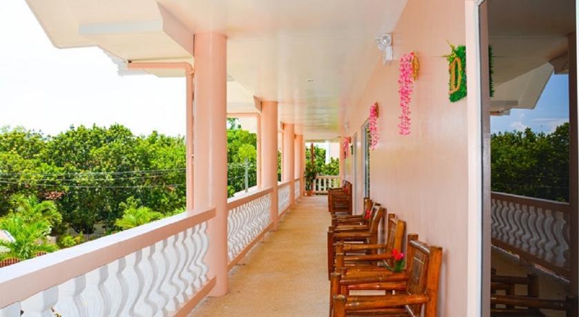 Conrada'S Place Hotel And Resort Panglao Esterno foto