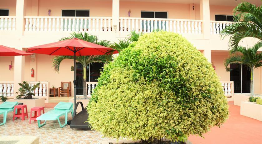 Conrada'S Place Hotel And Resort Panglao Esterno foto