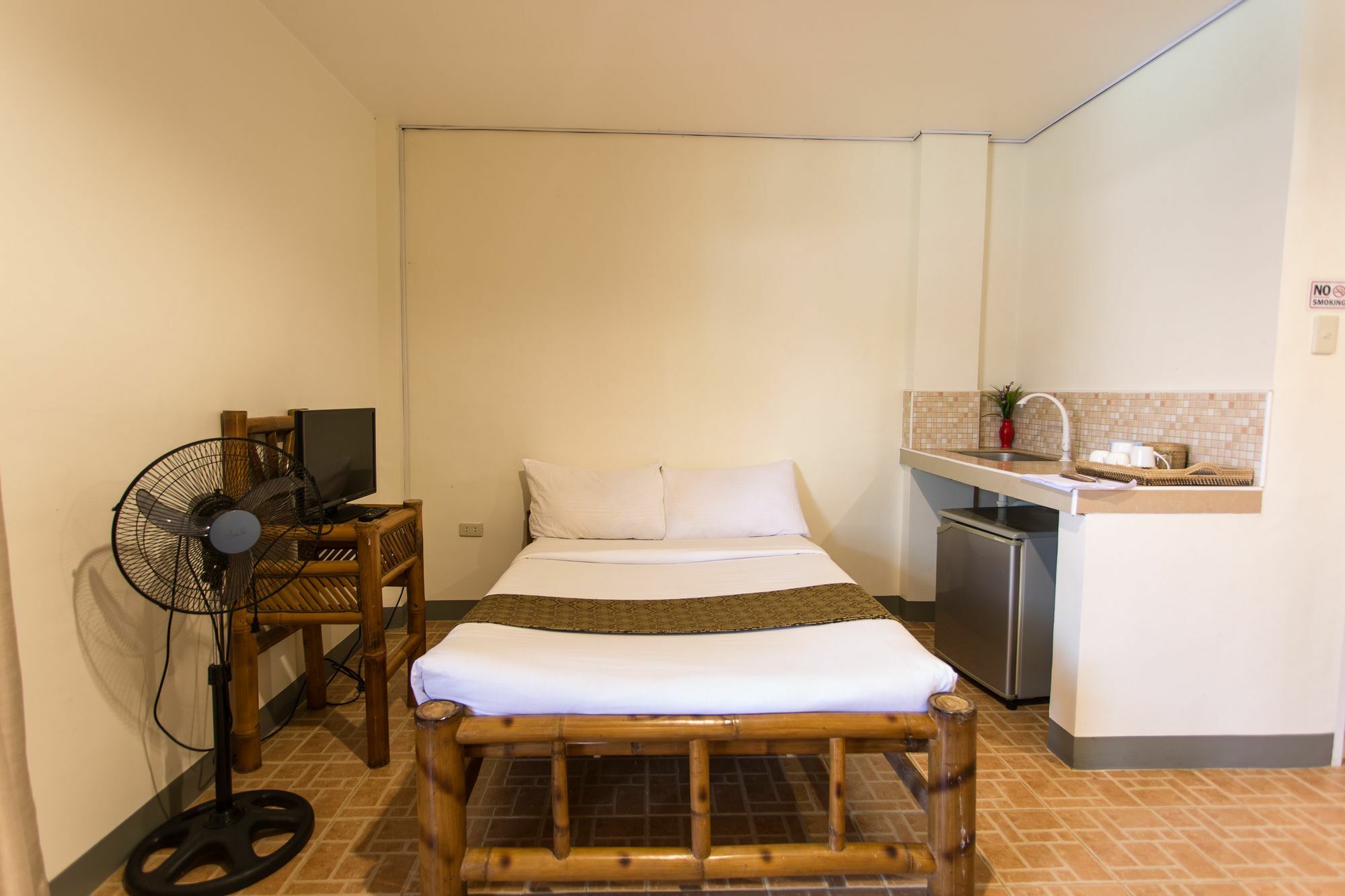 Conrada'S Place Hotel And Resort Panglao Esterno foto